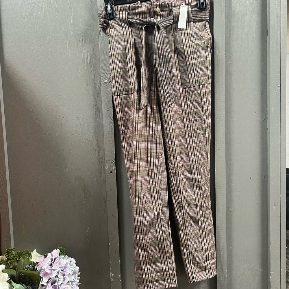 Vylette juniors green plaid pants